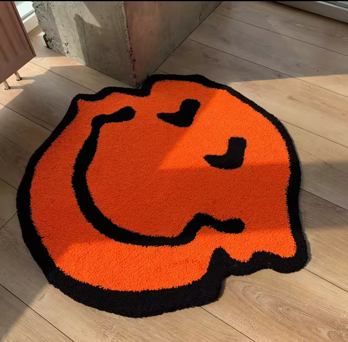 TWISTED SMILEY FACE RUG V3
